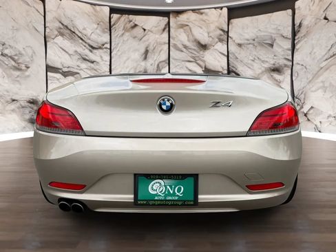Used 2011 BMW Z4 sDrive30i RWD image 7