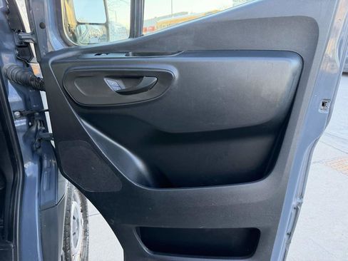 Used 2019 Mercedes-Benz Sprinter 170 image 18