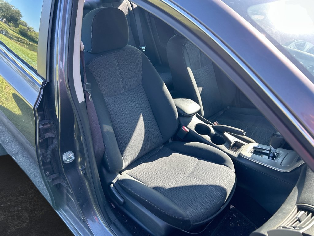 Used 2015 Nissan Sentra SV w/ Navigation Package FWD image 29