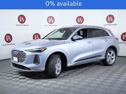 New 2025 Audi Q5 Premium Plus image 4