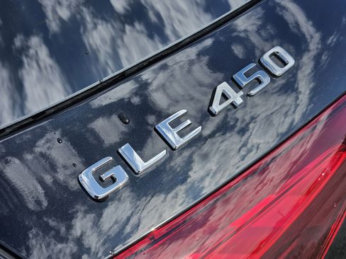 Certified 2025 Mercedes-Benz GLE 450 4MATIC image 13
