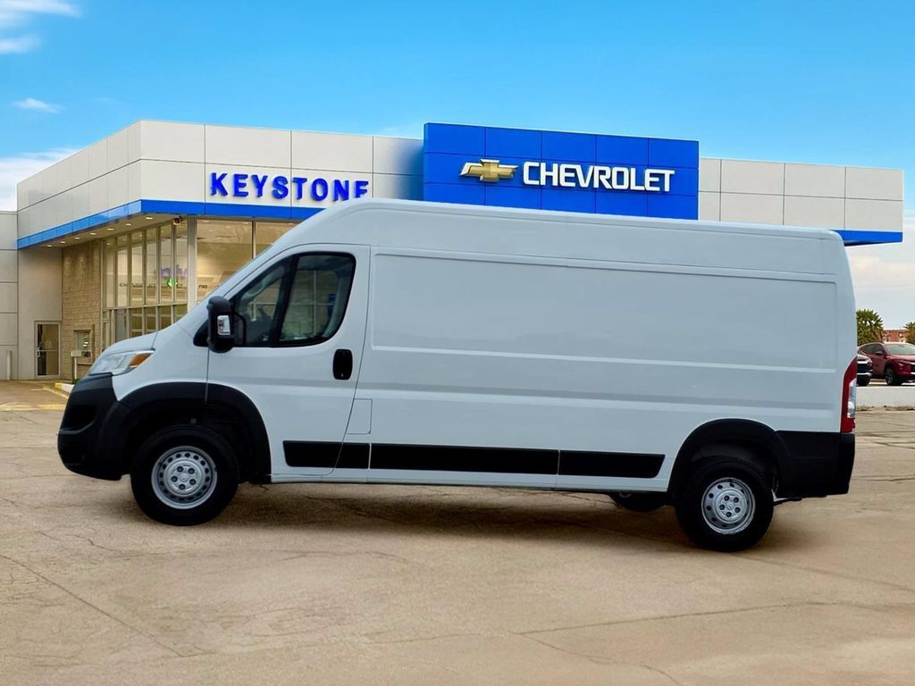 Used 2023 RAM ProMaster 2500 FWD image 4