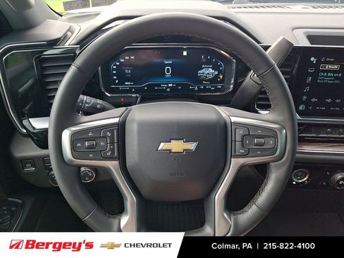 Certified 2023 Chevrolet Silverado 1500 LT AWD/4WD image 22