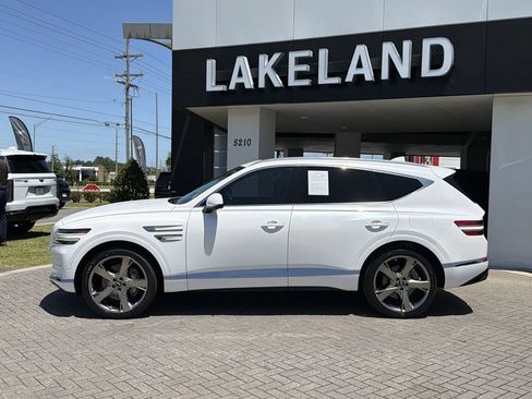 Used 2023 Genesis GV80 3.5T w/ Prestige Package AWD/4WD image 3