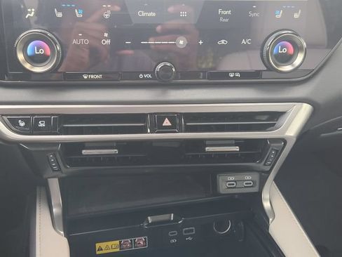 Used 2023 Lexus RX 350 Premium Plus w/ Cold Area Package FWD image 21