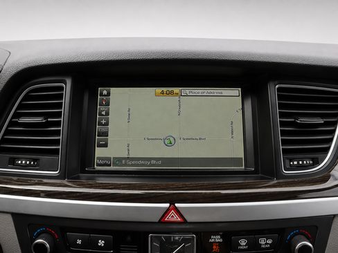 Used 2018 Genesis G80 3.8 RWD image 34