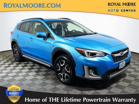 Used 2020 Subaru Crosstrek Hybrid w/ Moonroof Package w/Navigation AWD/4WD image 1