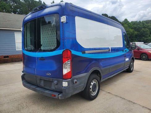Used 2018 Ford Transit 150 148 Medium Roof RWD image 9