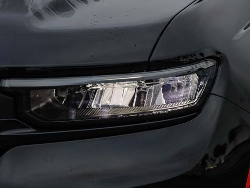 New 2025 Jeep Grand Cherokee L Altitude image 5