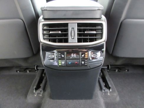 Used 2023 Lexus RX 350 AWD/4WD image 22