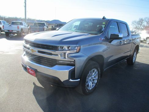 Certified 2021 Chevrolet Silverado 1500 LT w/ Z71 Off-Road Package image 11