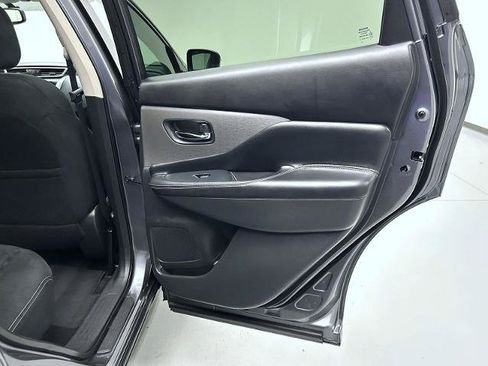 Certified 2019 Nissan Murano SV w/ Premium Package AWD/4WD image 17