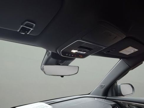 Used 2025 Chevrolet Traverse High Country w/ LPO, Floor Liner Package image 28