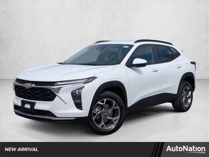 Used 2025 Chevrolet Trax LT