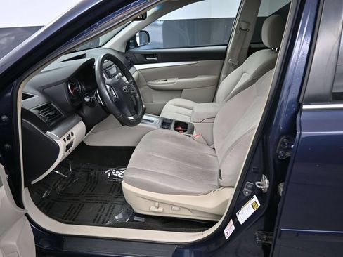 Used 2013 Subaru Outback 2.5i Premium AWD/4WD image 27