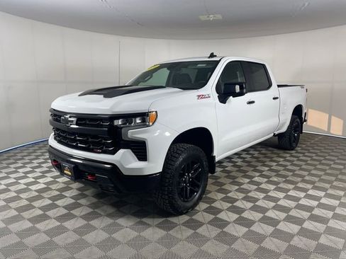 New 2026 Chevrolet Silverado 1500 LT Trail Boss AWD/4WD image 1