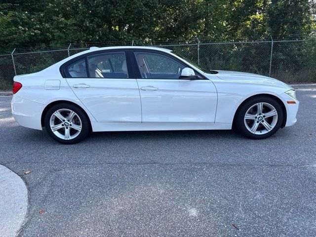 Used 2015 BMW 328i Sedan RWD image 12