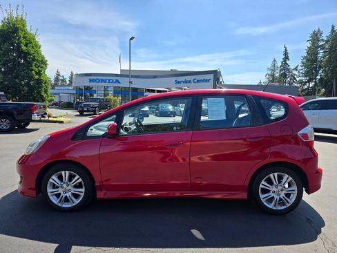 Used 2011 Honda Fit Sport image 16