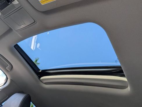 Used 2020 Acura MDX FWD image 22