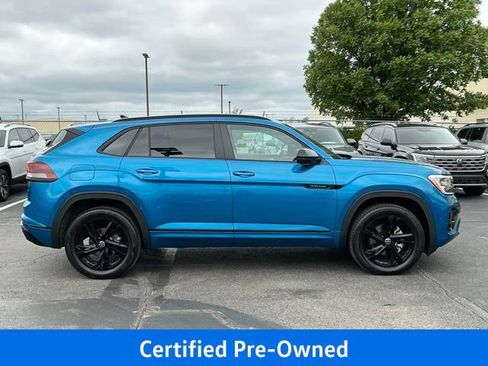 Certified 2025 Volkswagen Atlas Cross Sport SEL R-Line AWD/4WD image 2