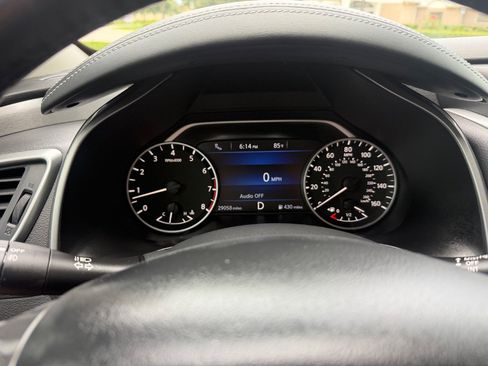 Used 2021 Nissan Murano SV FWD image 15