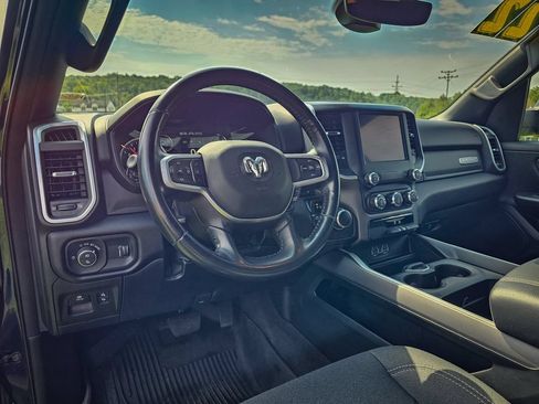 Used 2022 RAM 1500 Big Horn AWD/4WD image 13