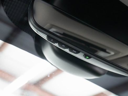 Certified 2025 Honda Pilot EX-L image 32