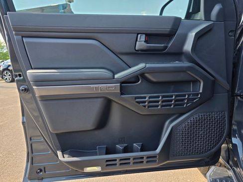 Used 2025 Toyota 4Runner TRD Off-Road image 24