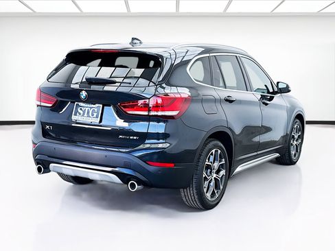 Used 2021 BMW X1 xDrive28i w/ Convenience Package image 4
