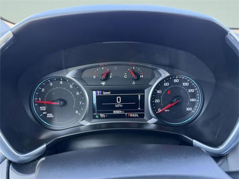 Used 2018 Chevrolet Equinox Premier image 27