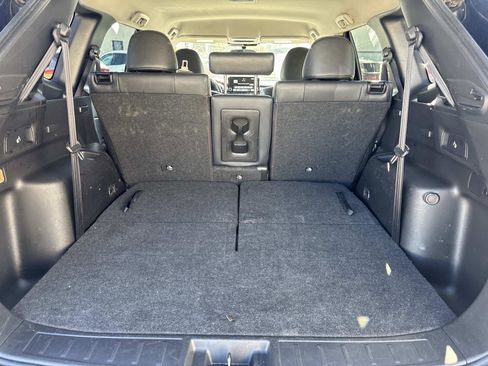 Used 2024 Mitsubishi Outlander FWD image 5