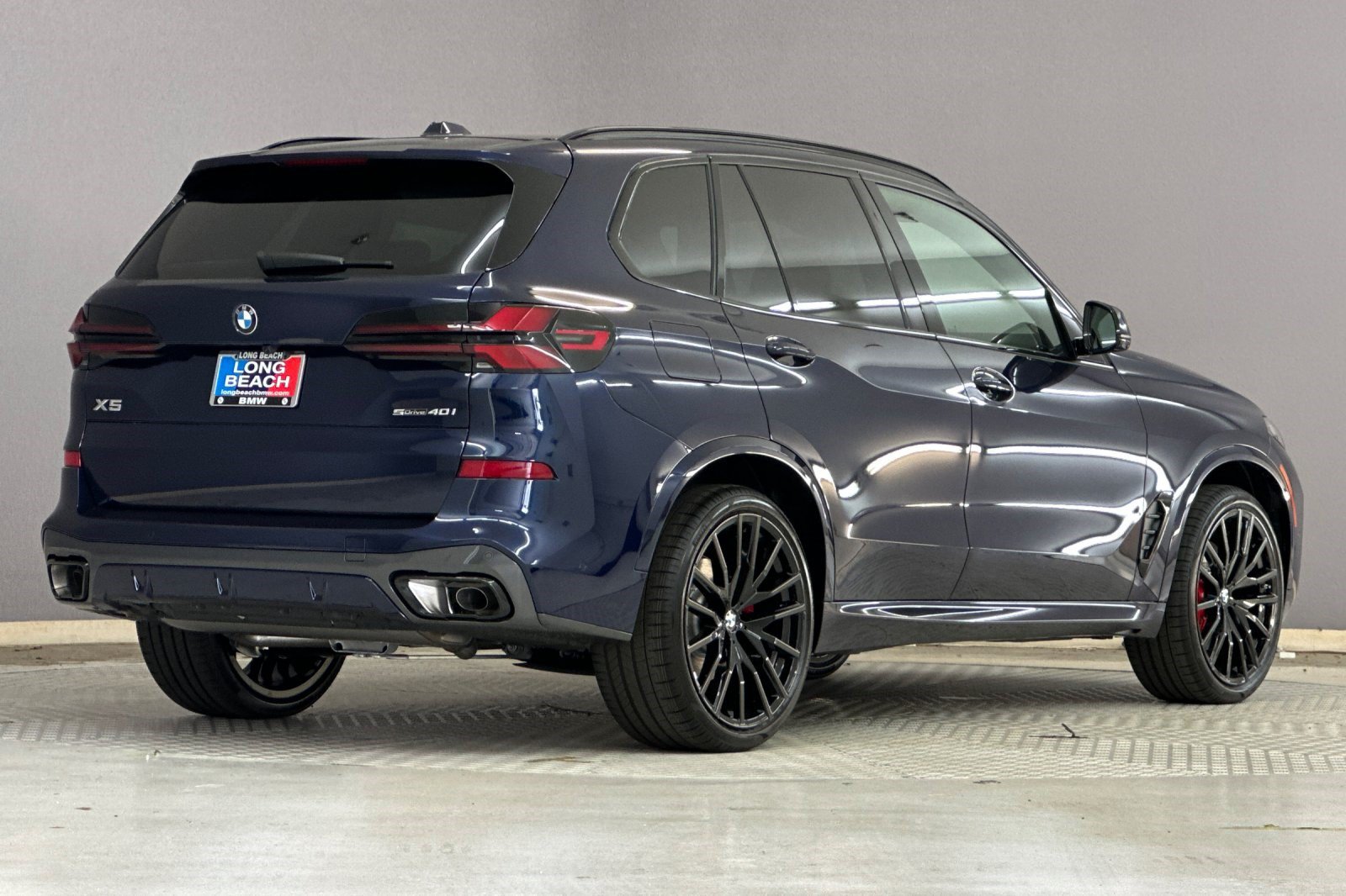 New 2026 BMW X5 sDrive40i w/ M Sport Package RWD image 8