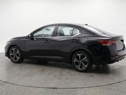 Used 2025 Nissan Sentra SV FWD image 6