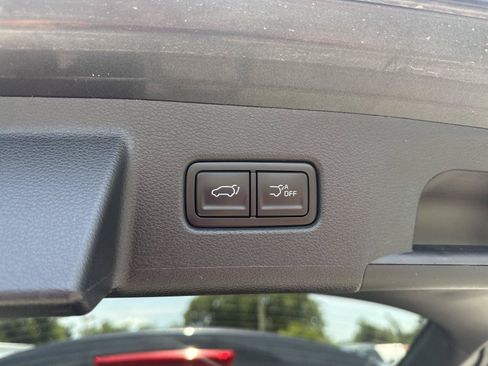 Used 2025 Kia Telluride S FWD image 30