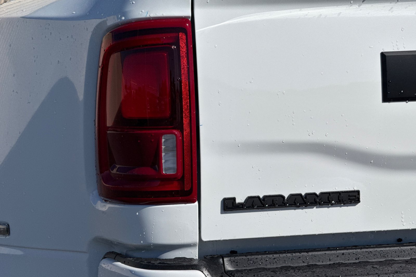 New 2026 RAM 3500 Laramie AWD/4WD image 8