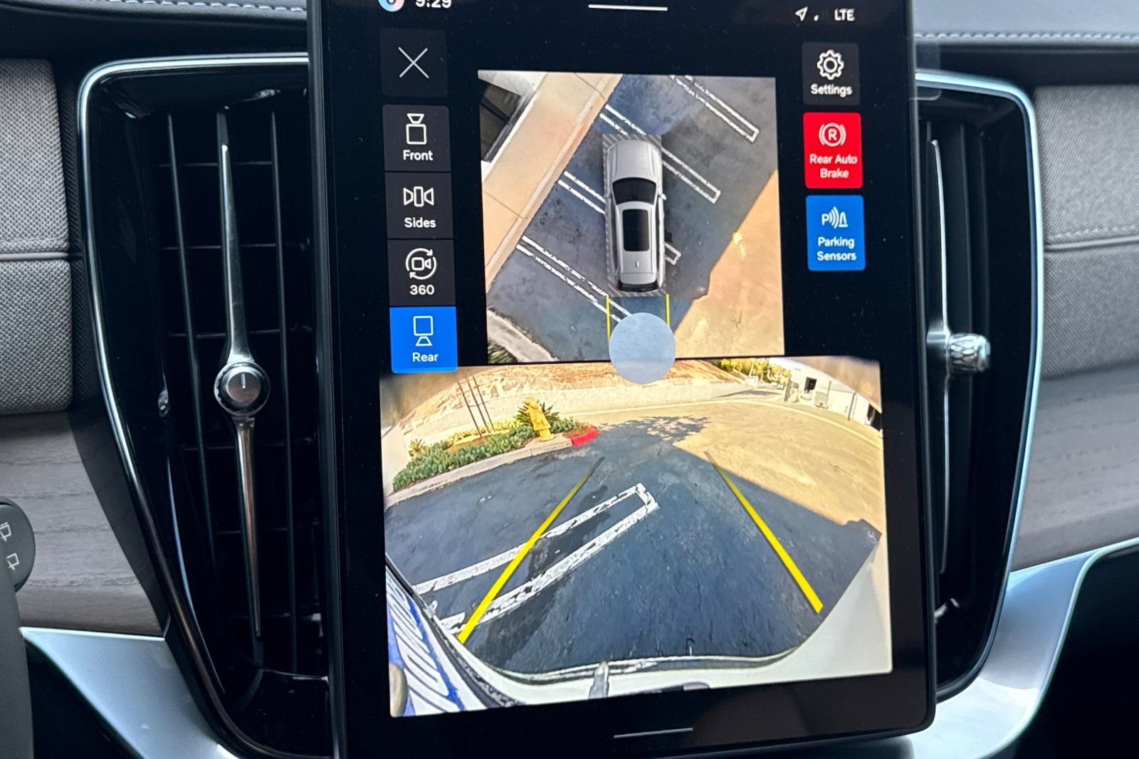 New 2026 Volvo XC90 B5 Ultra AWD/4WD image 18