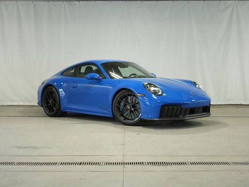 Used 2026 Porsche 911 Carrera GTS RWD image 9