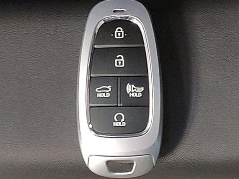 Used 2023 Hyundai Sonata SEL w/ Preferred Accessory Package FWD image 32