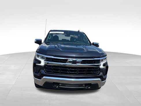 Used 2024 Chevrolet Silverado 1500 LT AWD/4WD image 8