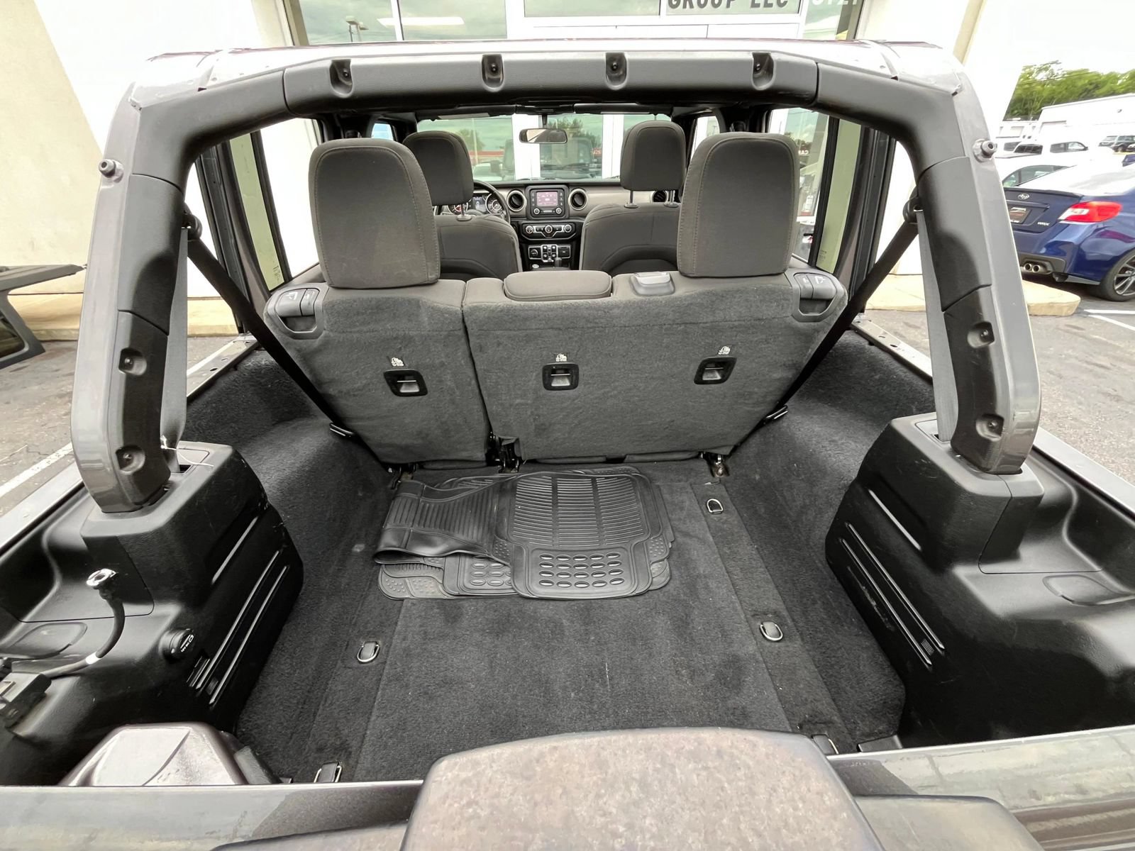Used 2020 Jeep Wrangler Unlimited Sport S AWD/4WD image 9