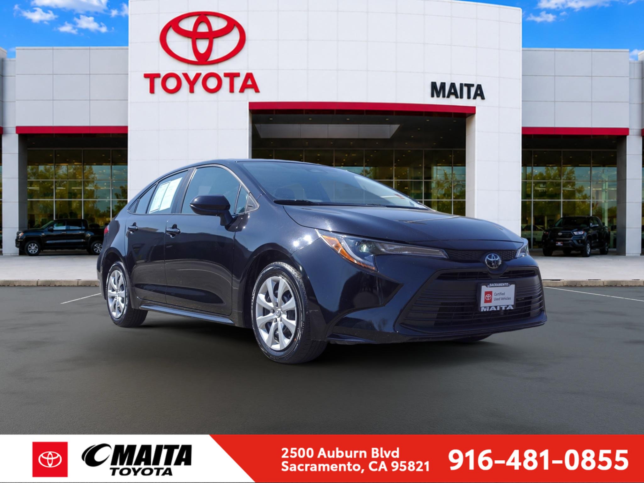 Certified 2025 Toyota Corolla LE FWD image 1