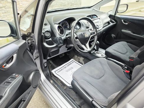 Used 2010 Honda Fit Sport image 9