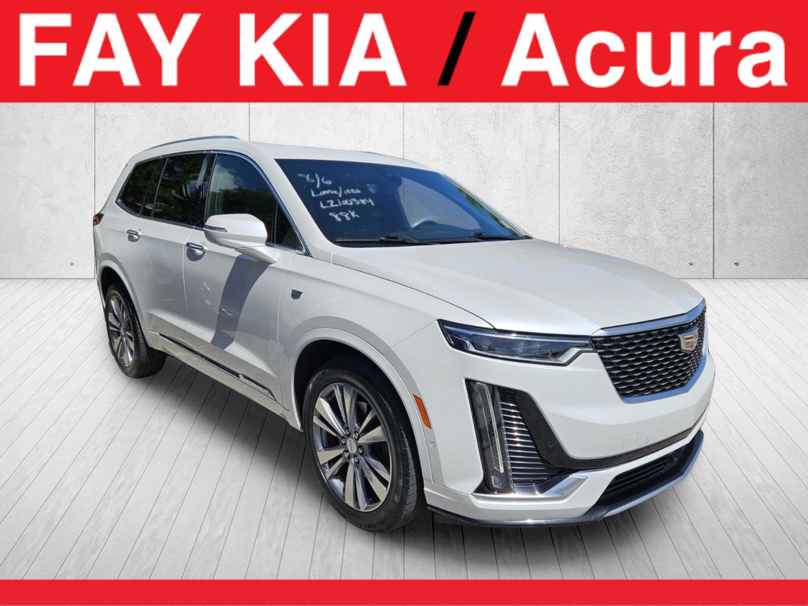 Used 2020 Cadillac XT6 Premium Luxury w/ Platinum Package AWD/4WD image 1
