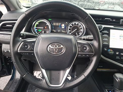 Used 2018 Toyota Camry XLE w/ Audio Package image 21