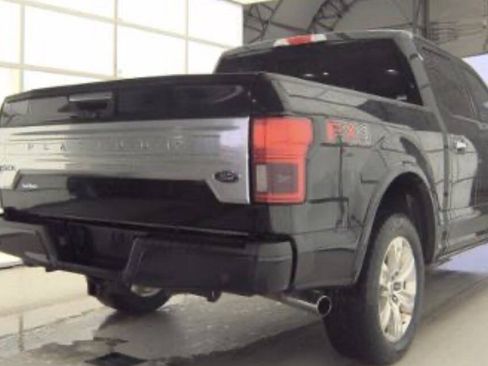 Used 2018 Ford F150 Platinum w/ Equipment Group 701A Luxury AWD/4WD image 8