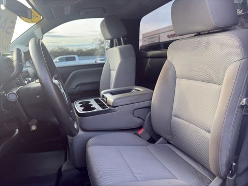 Used 2017 GMC Sierra 1500 2WD Regular Cab image 8