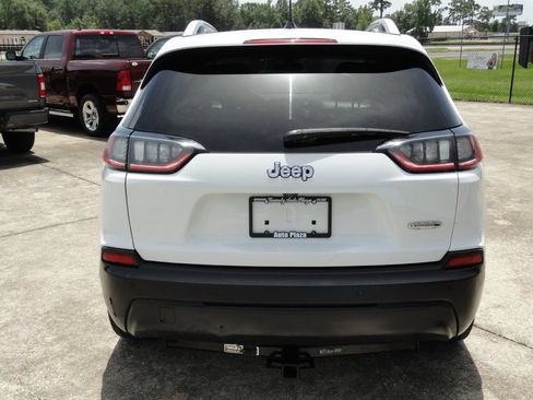 Used 2020 Jeep Cherokee Latitude Plus FWD image 4