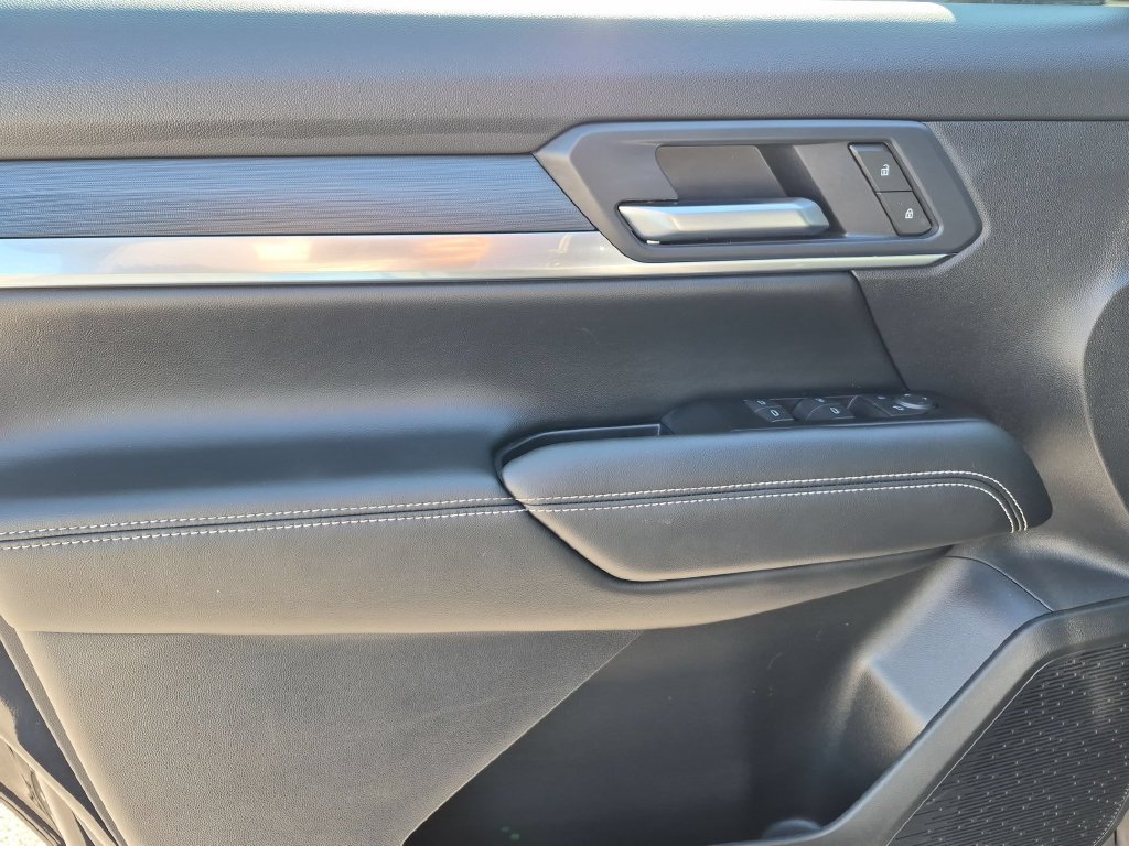Used 2026 GMC Terrain Elevation FWD image 11