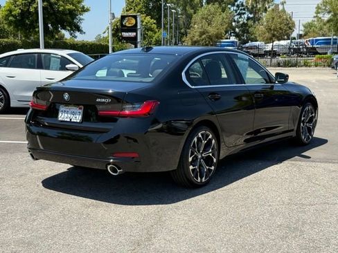 Used 2025 BMW 330i Sedan w/ Convenience Package RWD image 8