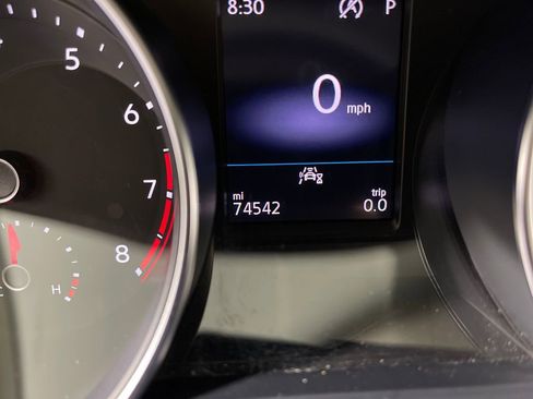 Used 2020 Volkswagen Tiguan S FWD image 21